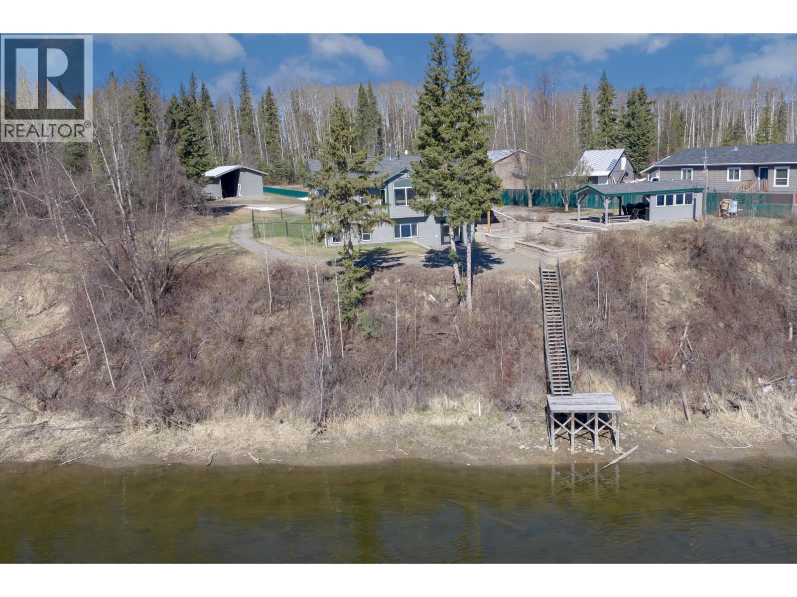 2070 Sweder Road, Fort St. James, British Columbia  V0J 1P0 - Photo 33 - R3117359