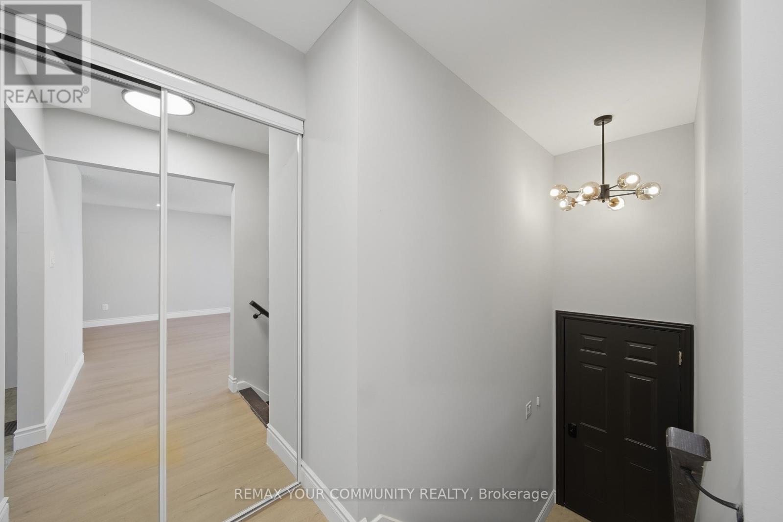 Main - 56 Mcconkey Place, Barrie (Allandale Heights), Ontario  L4N 6H3 - Photo 3 - S13063702