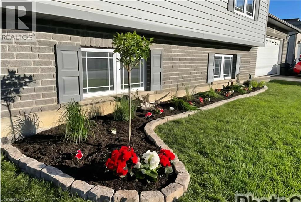 460 King Street E, Mount Forest, Ontario  N0G 2L2 - Photo 3 - 40788744