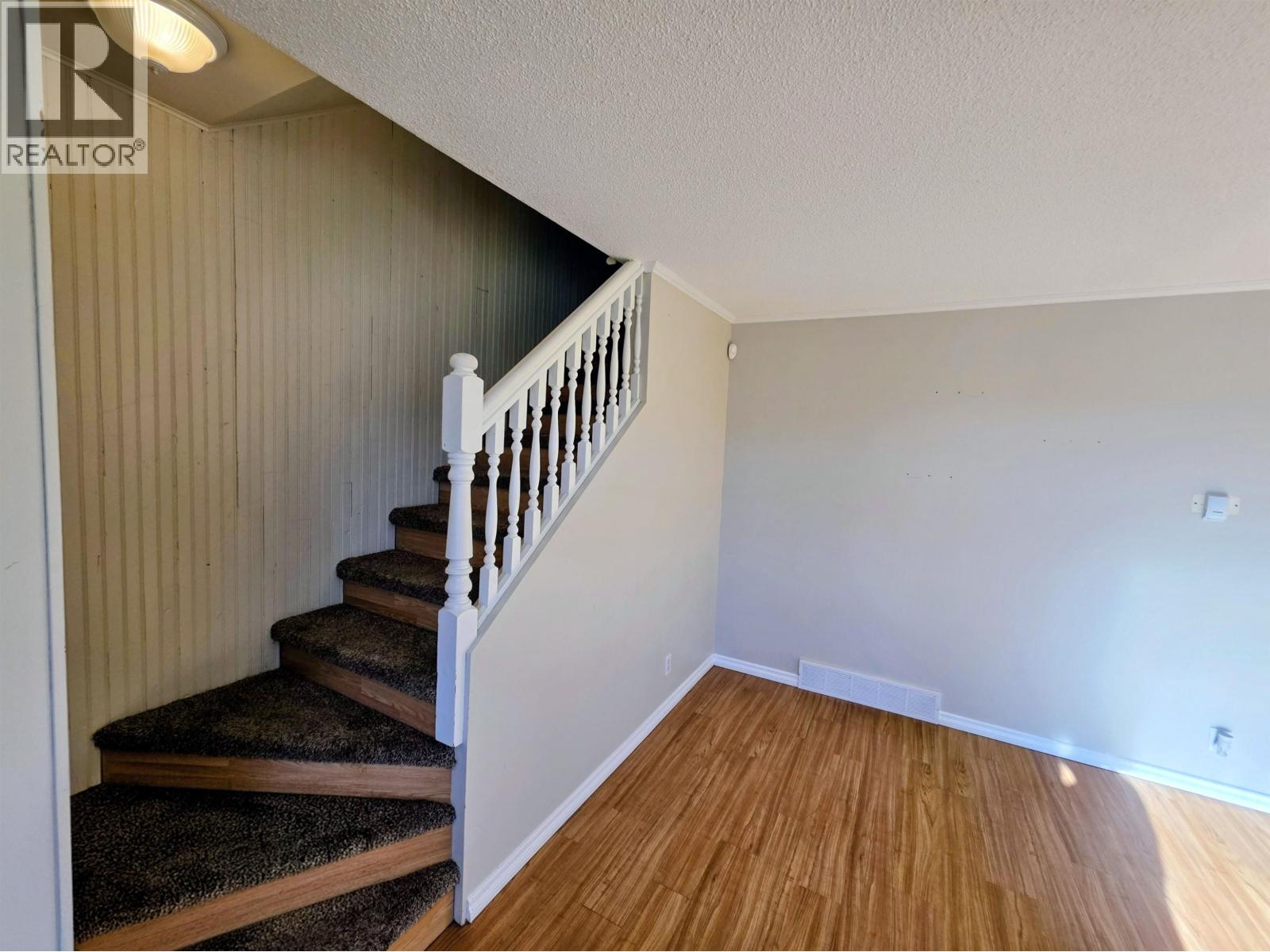 253 Moffat Street, Prince George, British Columbia  V2M 3L4 - Photo 11 - R3117792