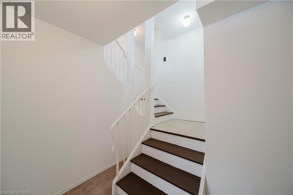 54 Green Valley Drive Unit# 23, Kitchener, Ontario  N2P 1Z9 - Photo 26 - 40809094