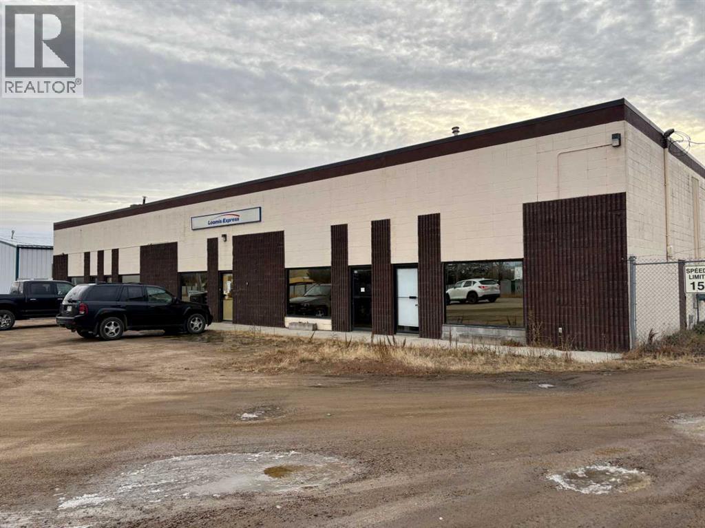 4853 40 Street, Vermilion, Alberta  T9X 1H6 - Photo 3 - A2269376