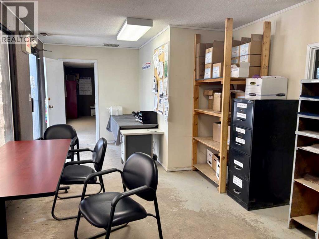 4853 40 Street, Vermilion, Alberta  T9X 1H6 - Photo 8 - A2269376