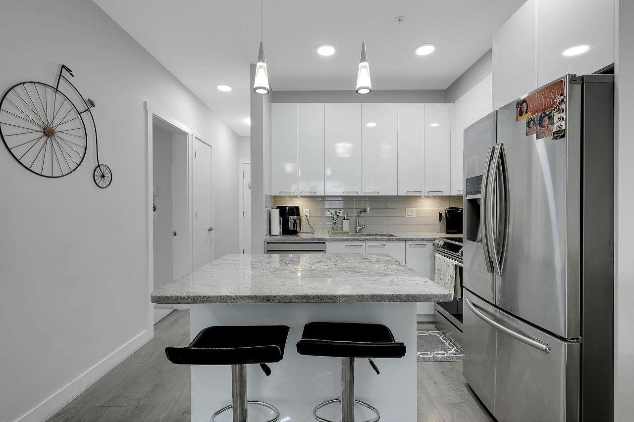 201 19940 Brydon Crescent, Langley, British Columbia  V3A 4A5 - Photo 23 - R3116037