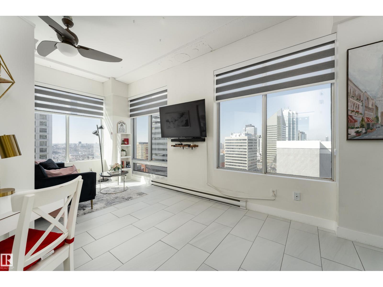 #1409 10024 Jasper Av Nw, Edmonton, Alberta  T5J 1R9 - Photo 2 - E4484905