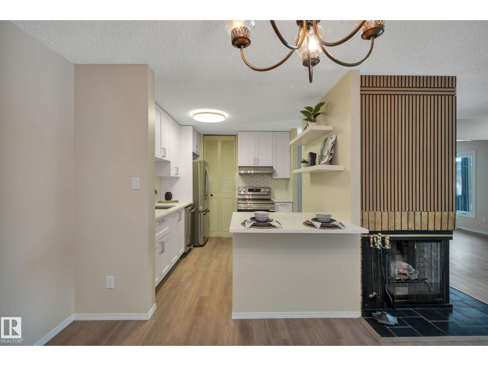 248 Surrey Gardens Gd Nw, Edmonton, Alberta  T5T 1Z3 - Photo 3 - E4484907