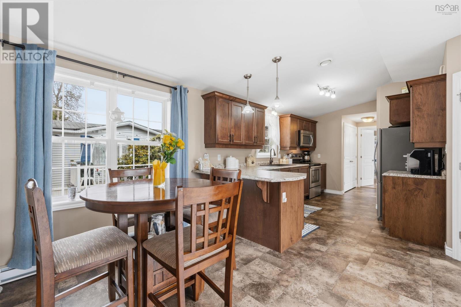 5 Spring Crescent, Bridgewater, Nova Scotia  B0J 2M0 - Photo 17 - 202609160