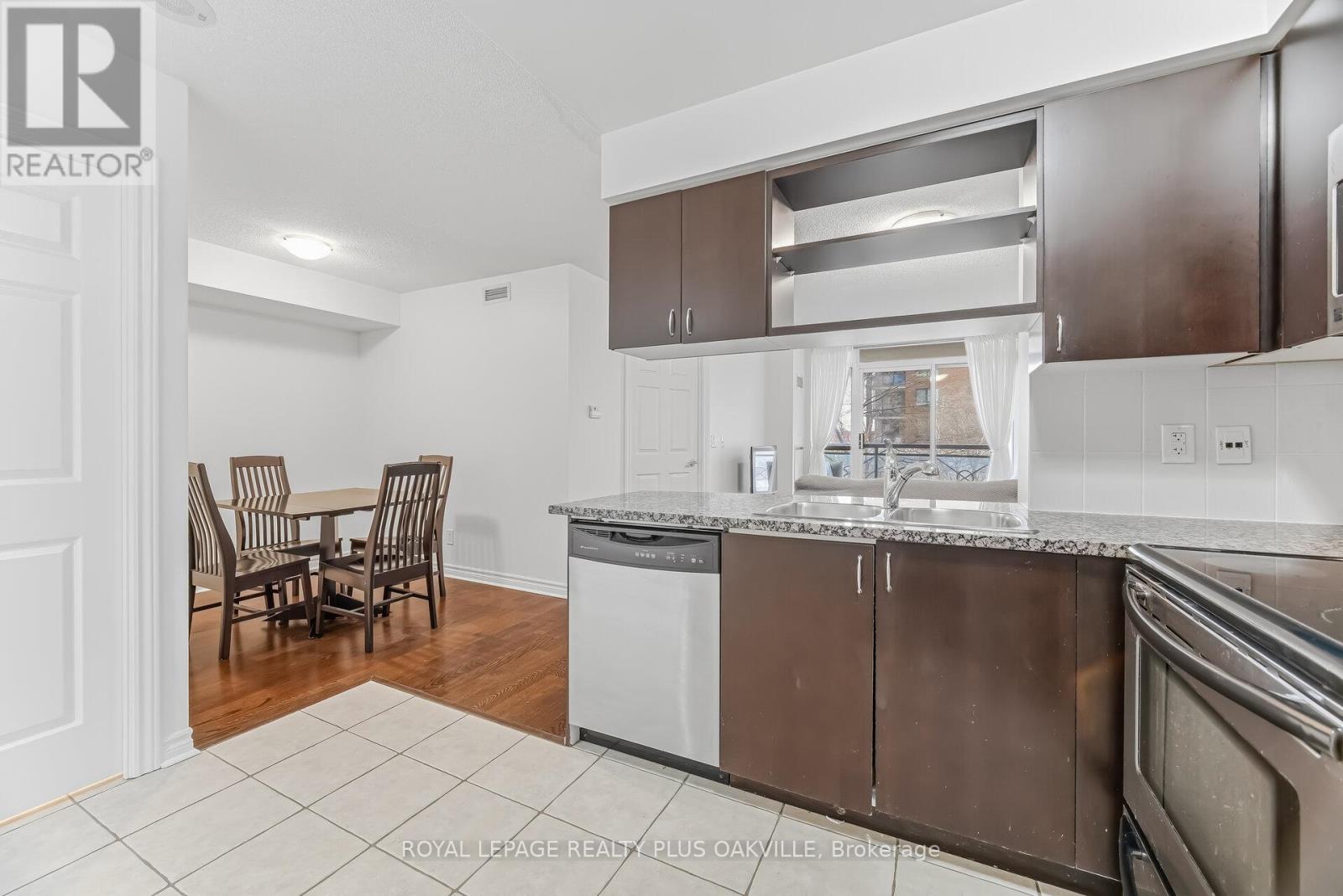 204 - 2379 Central Park Drive, Oakville, Ontario  L6H 0E3 - Photo 12 - W13063608
