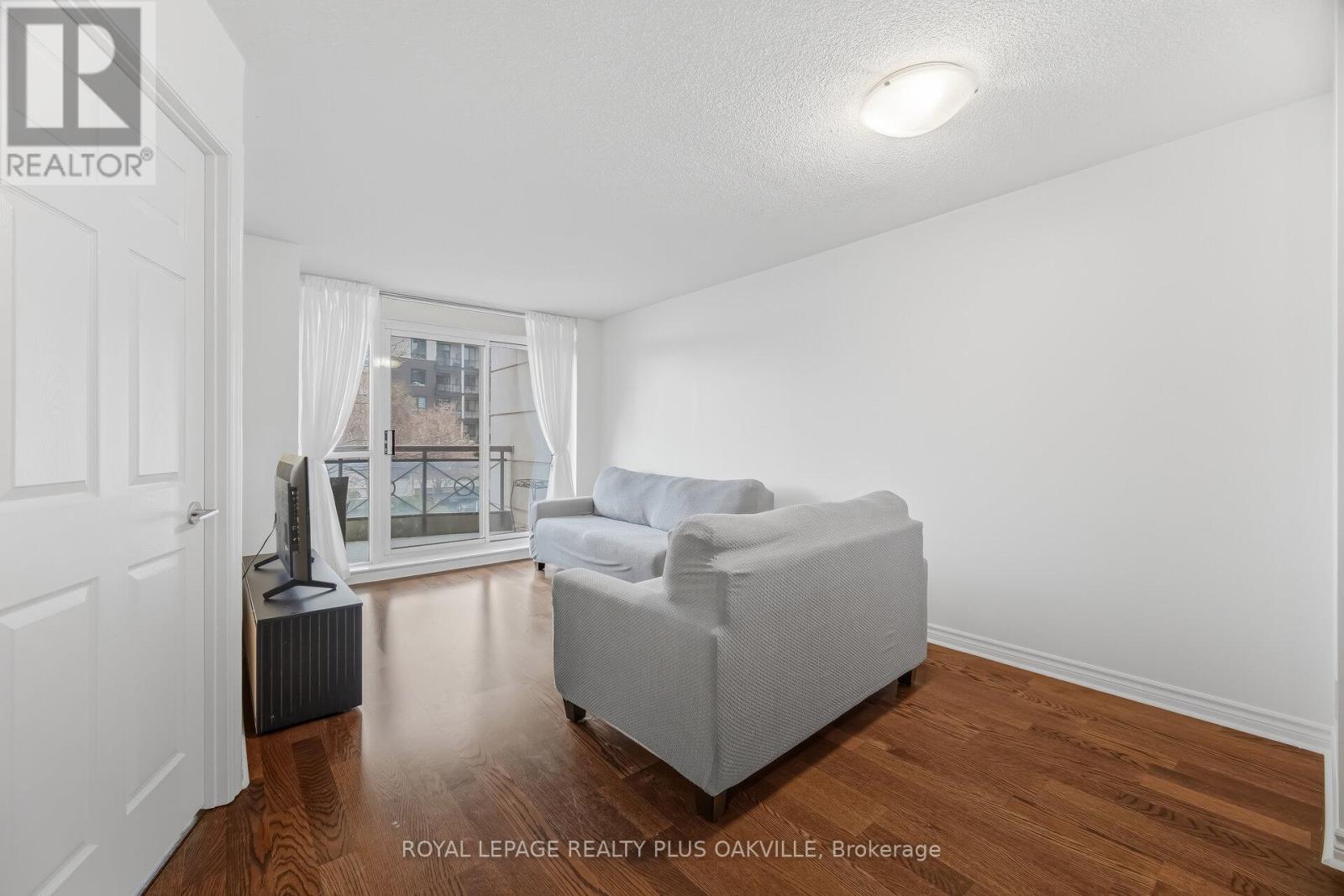 204 - 2379 Central Park Drive, Oakville, Ontario  L6H 0E3 - Photo 14 - W13063608