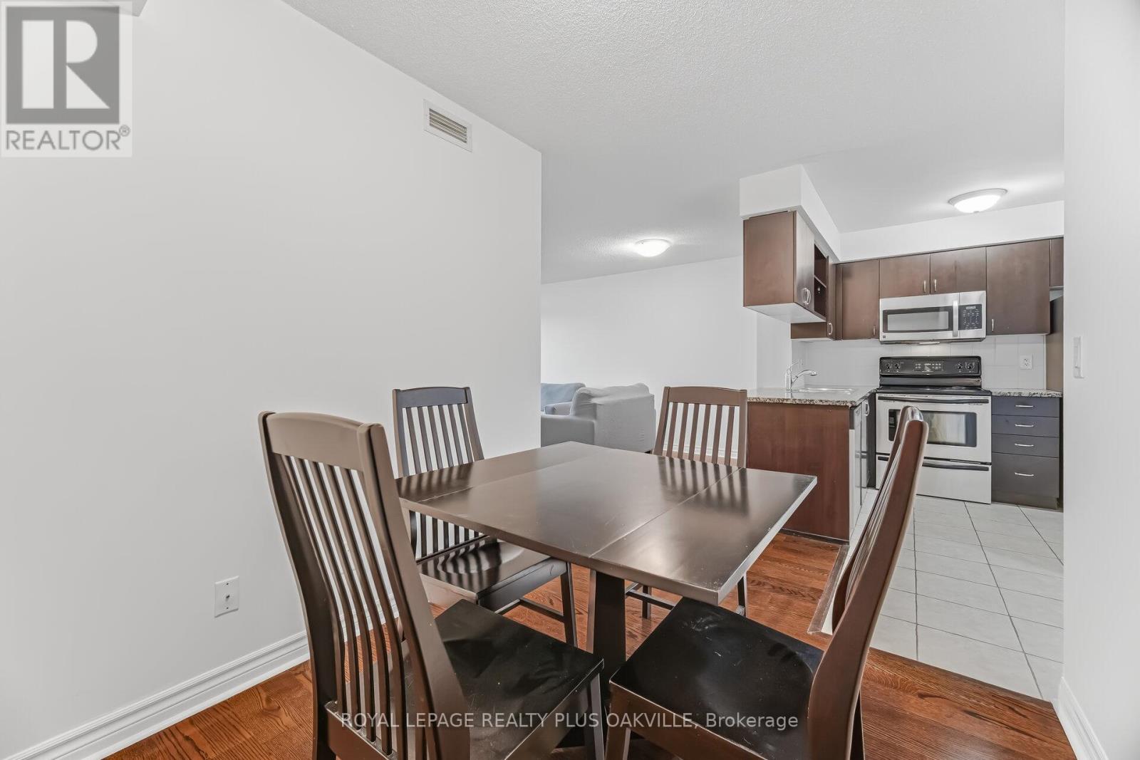 204 - 2379 Central Park Drive, Oakville, Ontario  L6H 0E3 - Photo 19 - W13063608