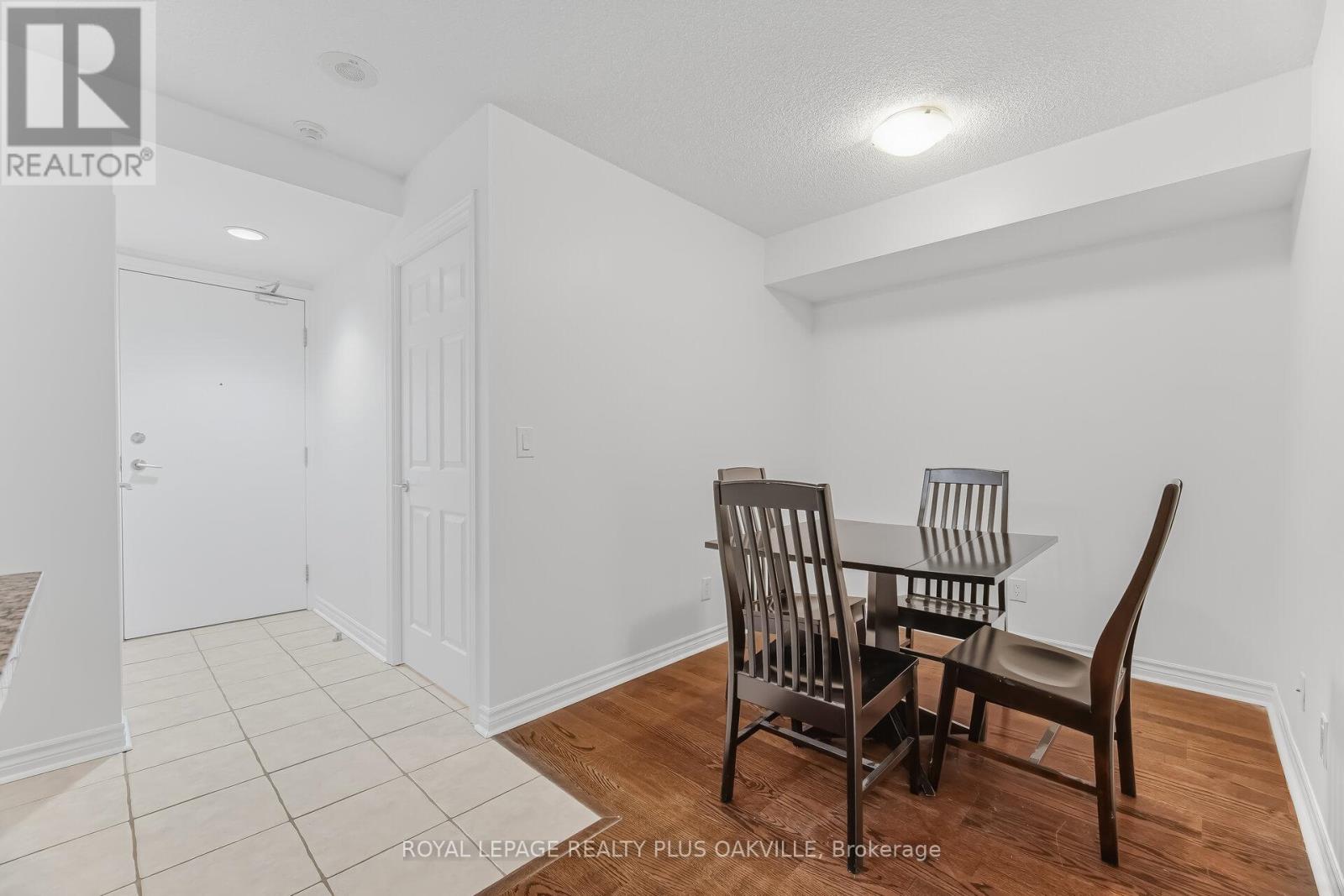 204 - 2379 Central Park Drive, Oakville, Ontario  L6H 0E3 - Photo 21 - W13063608