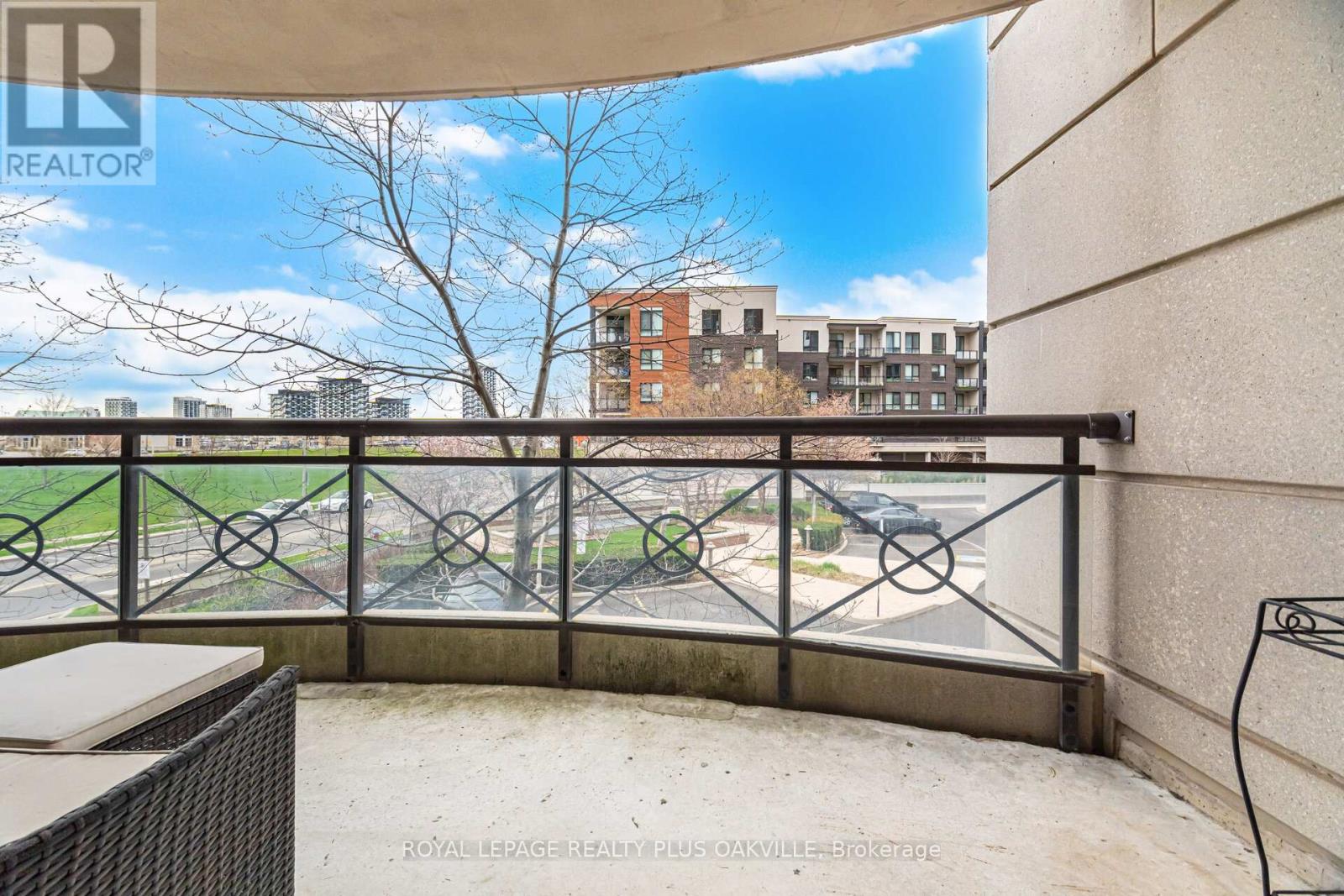 204 - 2379 Central Park Drive, Oakville, Ontario  L6H 0E3 - Photo 27 - W13063608