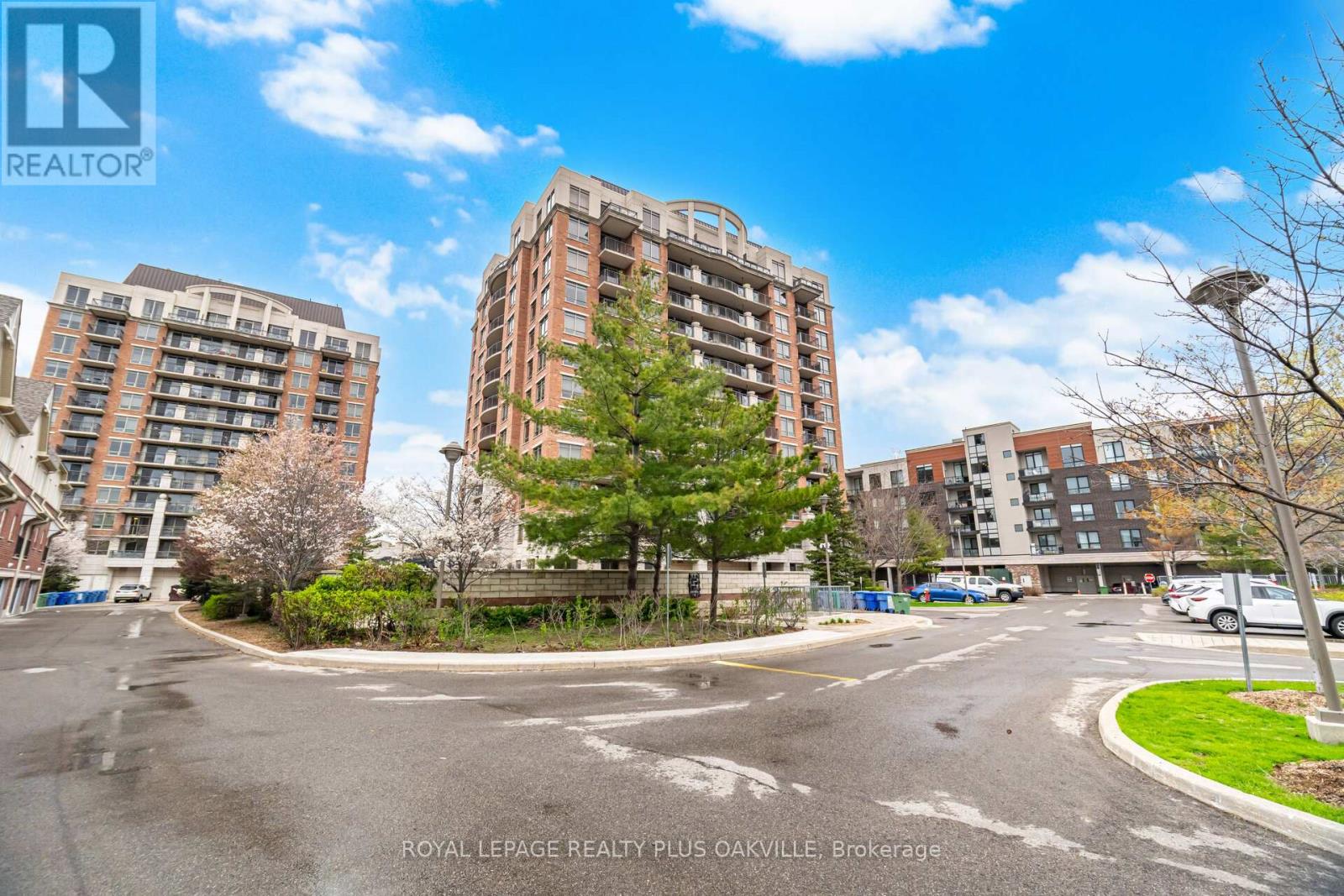 204 - 2379 Central Park Drive, Oakville, Ontario  L6H 0E3 - Photo 32 - W13063608