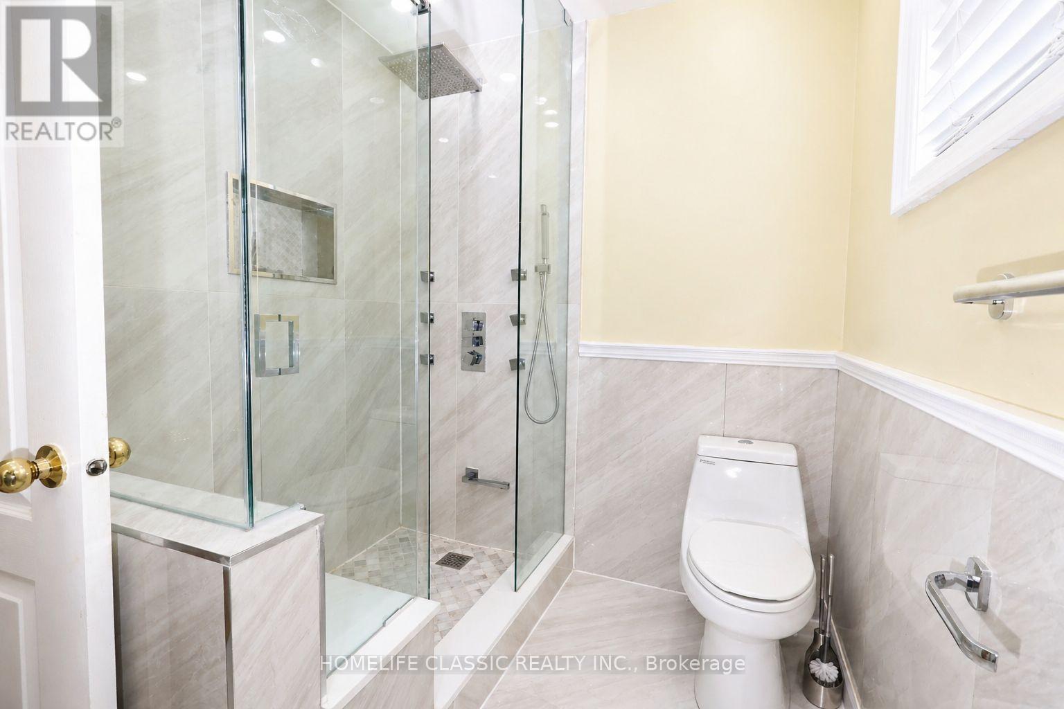 101 Botavia Downs Drive, Brampton, Ontario  L7A 3P6 - Photo 12 - W13063616