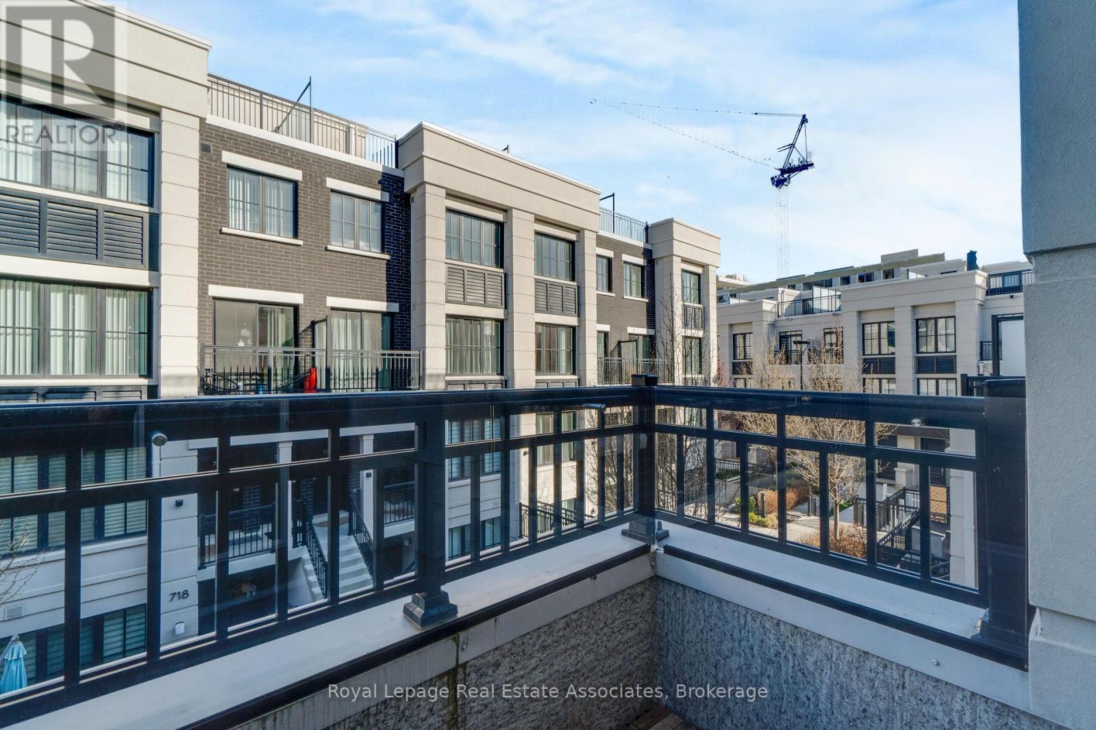 511 - 657 Cricklewood Drive, Mississauga, Ontario  L5G 0B8 - Photo 5 - W13063632