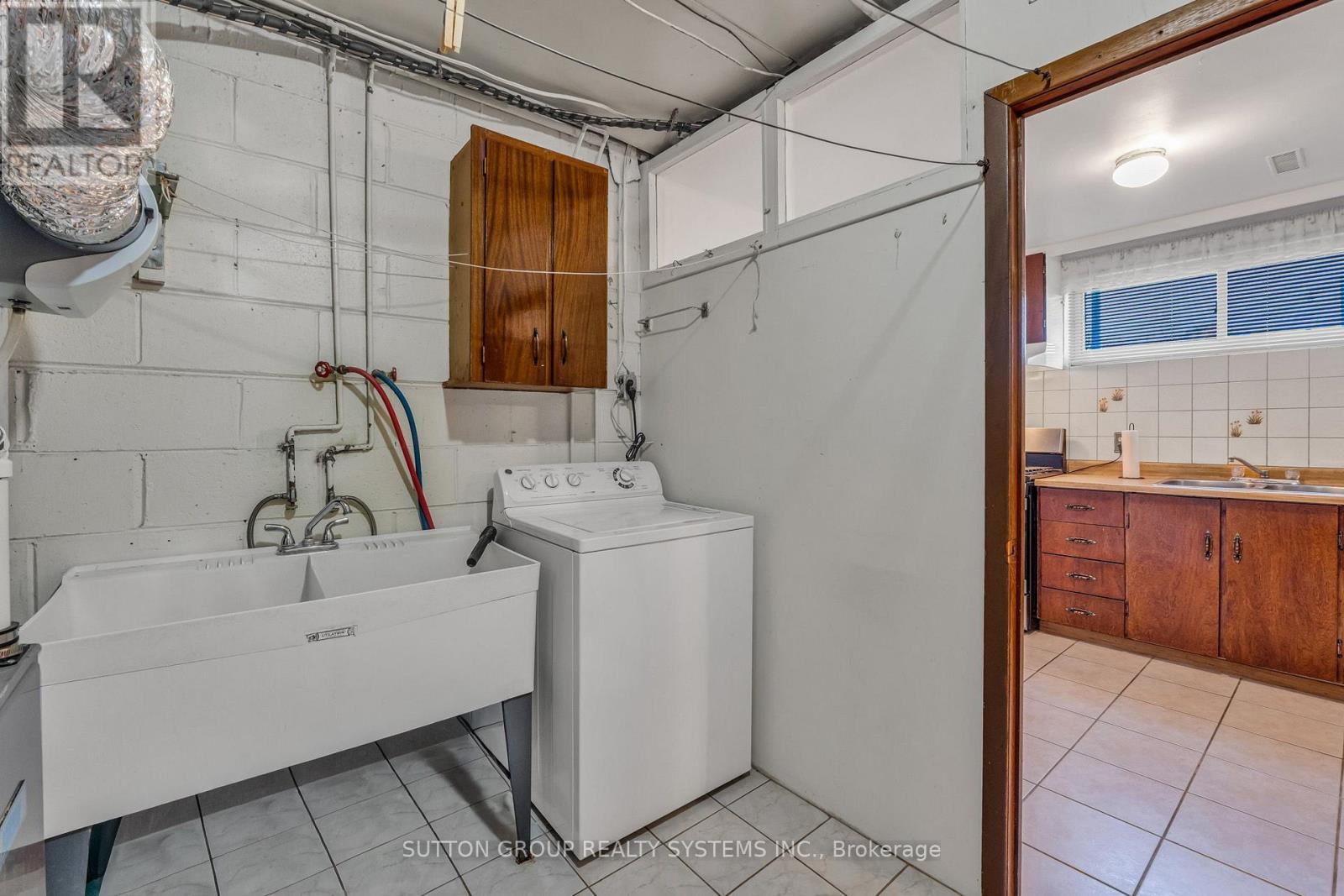 61 Bamford Crescent, Toronto, Ontario  M3N 1T8 - Photo 37 - W13063636