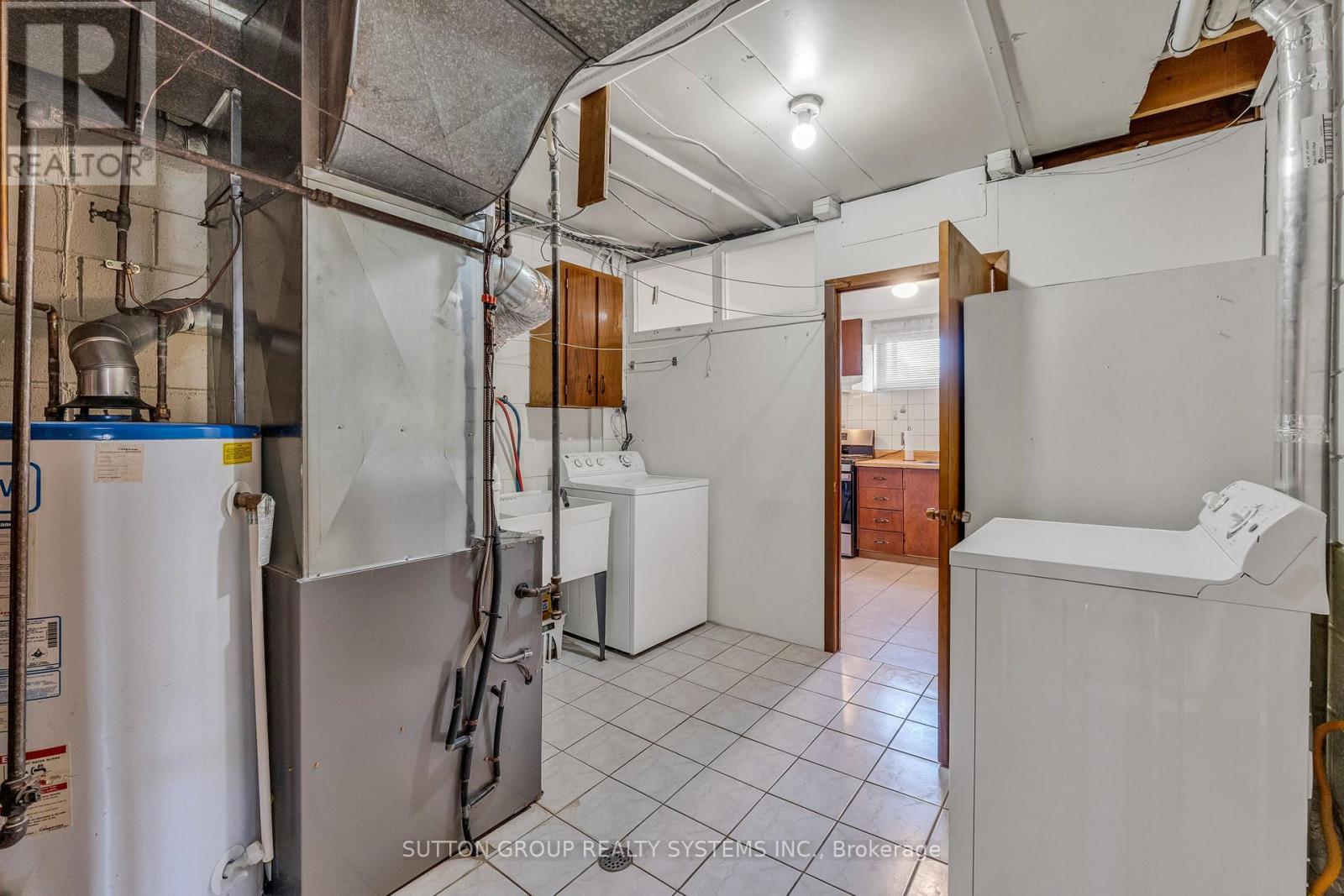 61 Bamford Crescent, Toronto, Ontario  M3N 1T8 - Photo 39 - W13063636