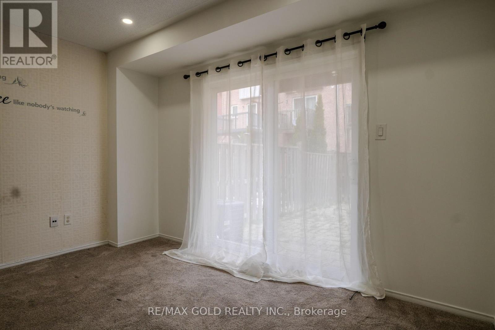 7059 Fairmeadow Crescent, Mississauga, Ontario  L5N 8R6 - Photo 22 - W13063646