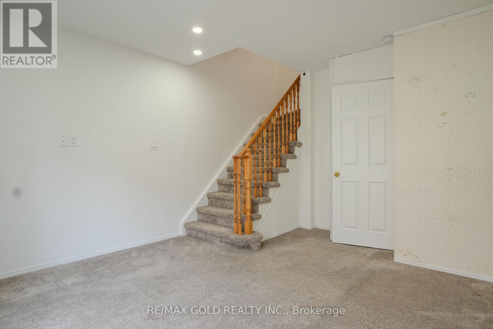 7059 Fairmeadow Crescent, Mississauga, Ontario  L5N 8R6 - Photo 24 - W13063646