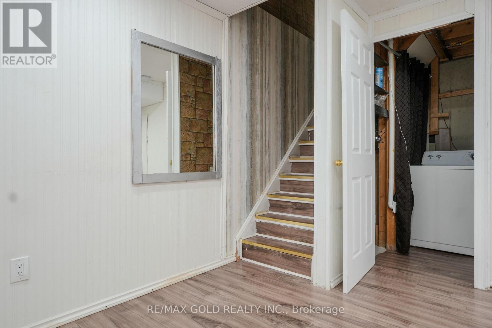 7059 Fairmeadow Crescent, Mississauga, Ontario  L5N 8R6 - Photo 26 - W13063646