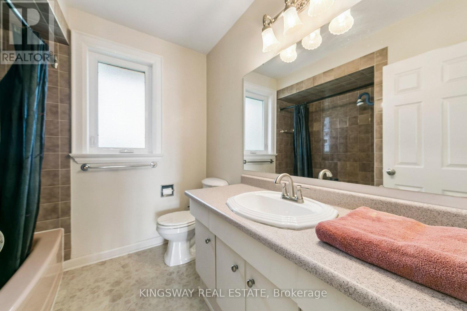 2175 Denise Road, Mississauga, Ontario  L4X 1H9 - Photo 16 - W13063666