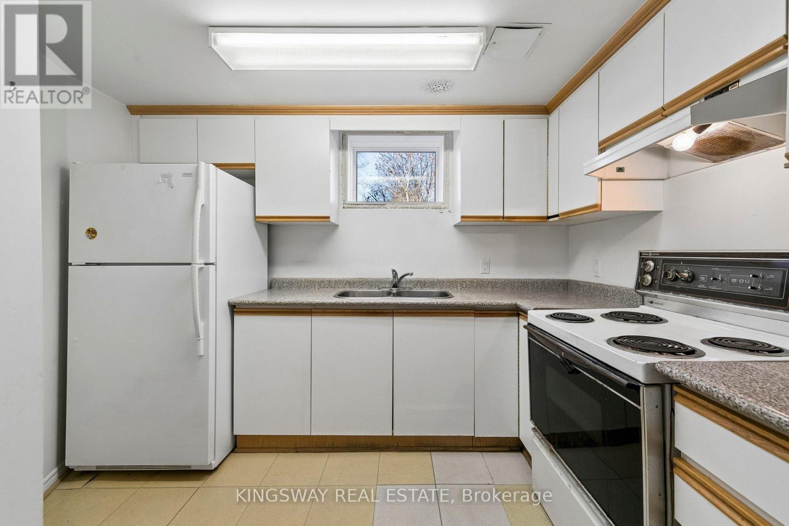 2175 Denise Road, Mississauga, Ontario  L4X 1H9 - Photo 24 - W13063666