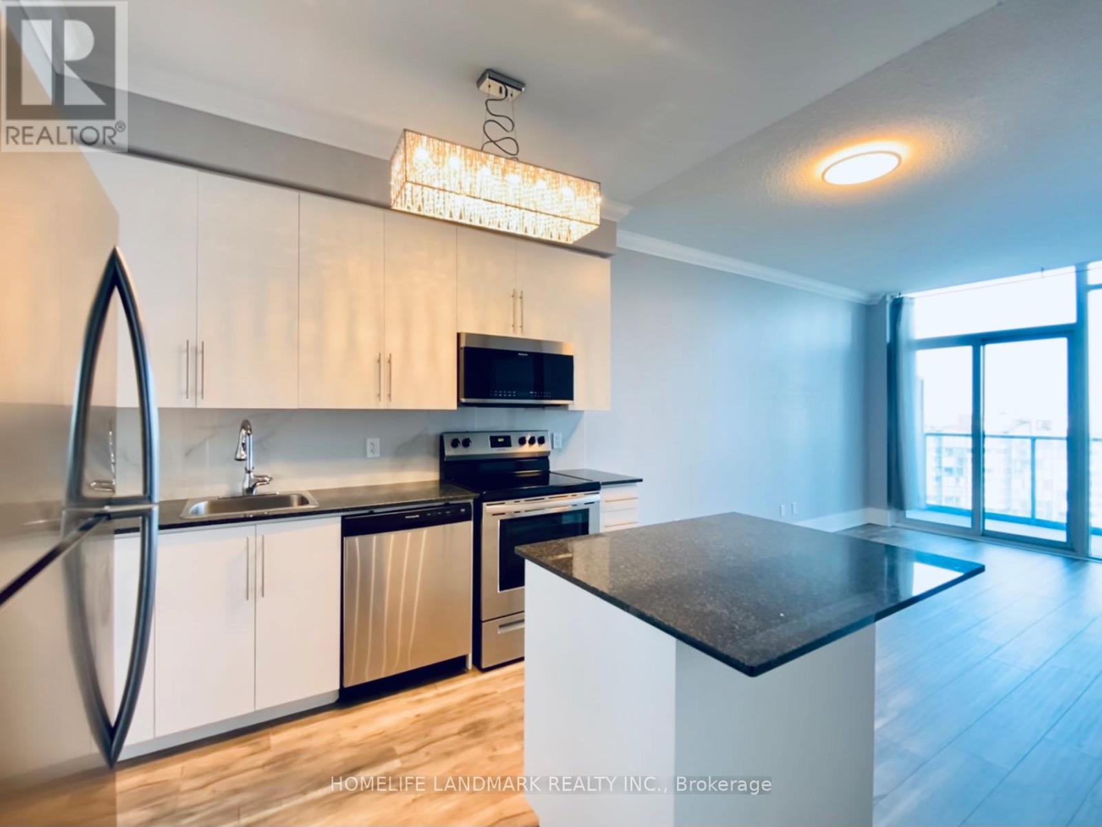 2301 - 330 Burnhamthorpe Road, Mississauga, Ontario  L5B 0E1 - Photo 3 - W13063688