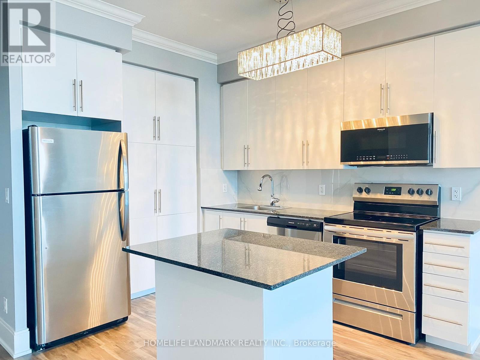 2301 - 330 Burnhamthorpe Road, Mississauga, Ontario  L5B 0E1 - Photo 4 - W13063688