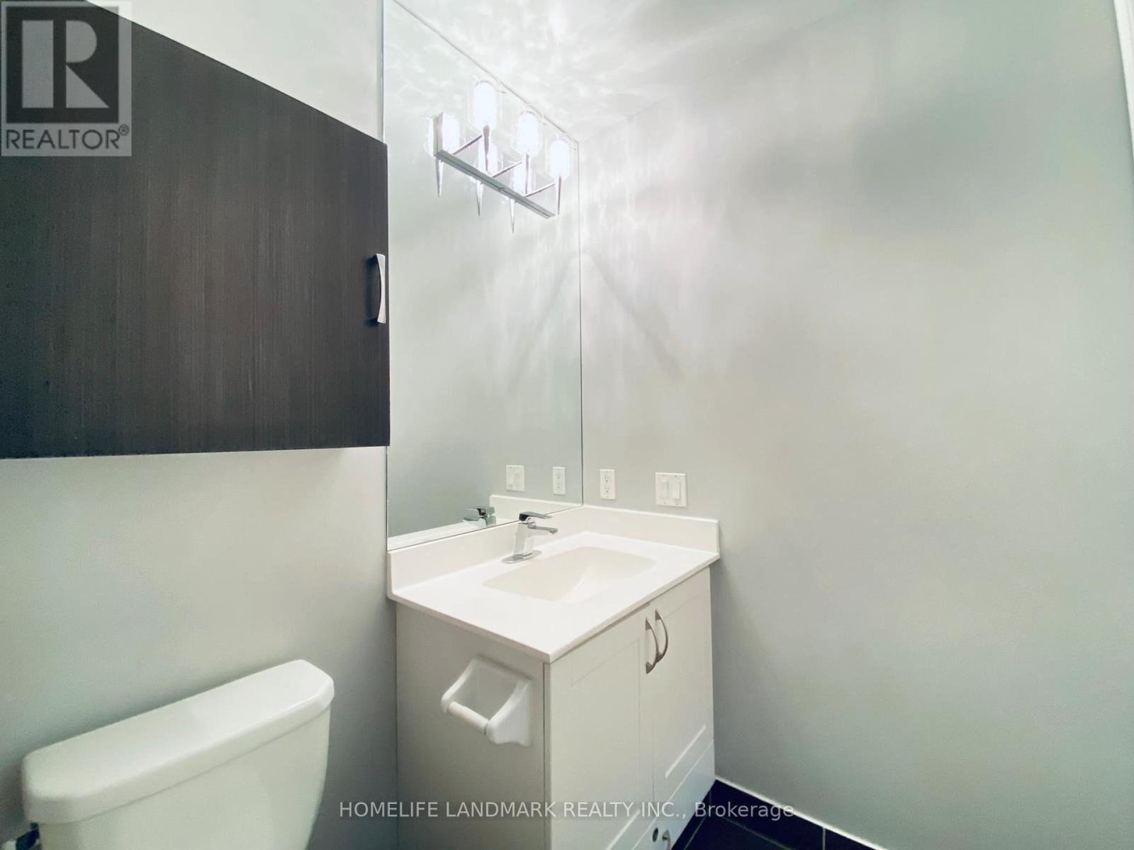2301 - 330 Burnhamthorpe Road, Mississauga, Ontario  L5B 0E1 - Photo 9 - W13063688