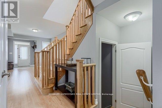 80 Kempenfelt(Upper Level) Trail, Brampton (Northwest Brampton), Ontario  L4M 1C1 - Photo 10 - W13063748