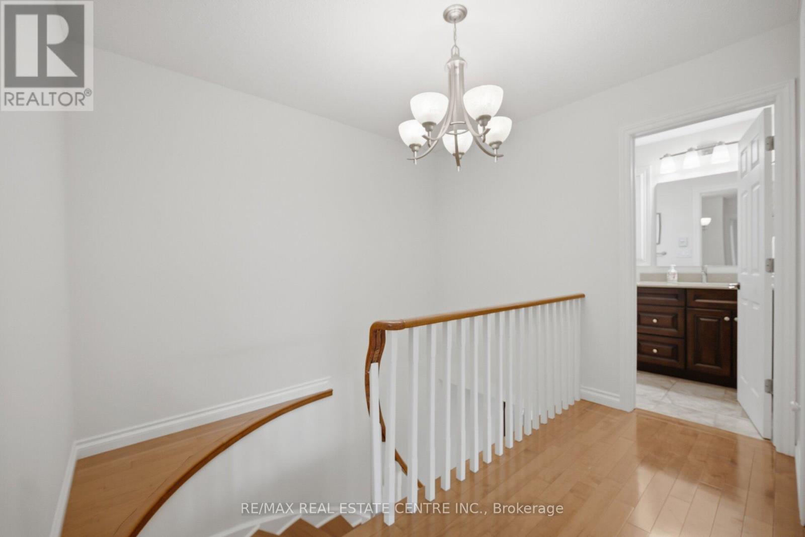 1596 Lewes Way, Mississauga, Ontario  L4W 3L2 - Photo 21 - W13063792