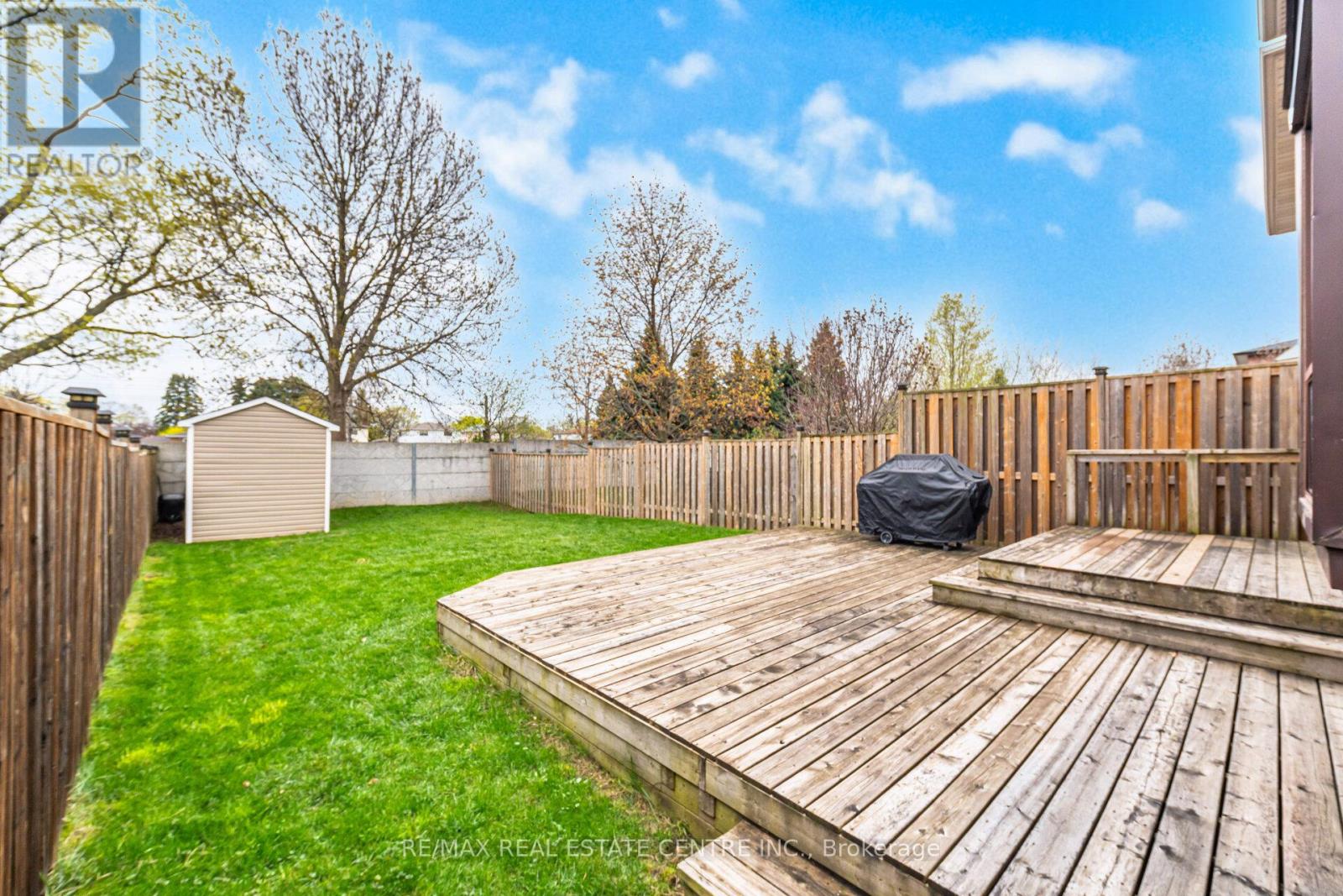 1596 Lewes Way, Mississauga, Ontario  L4W 3L2 - Photo 38 - W13063792