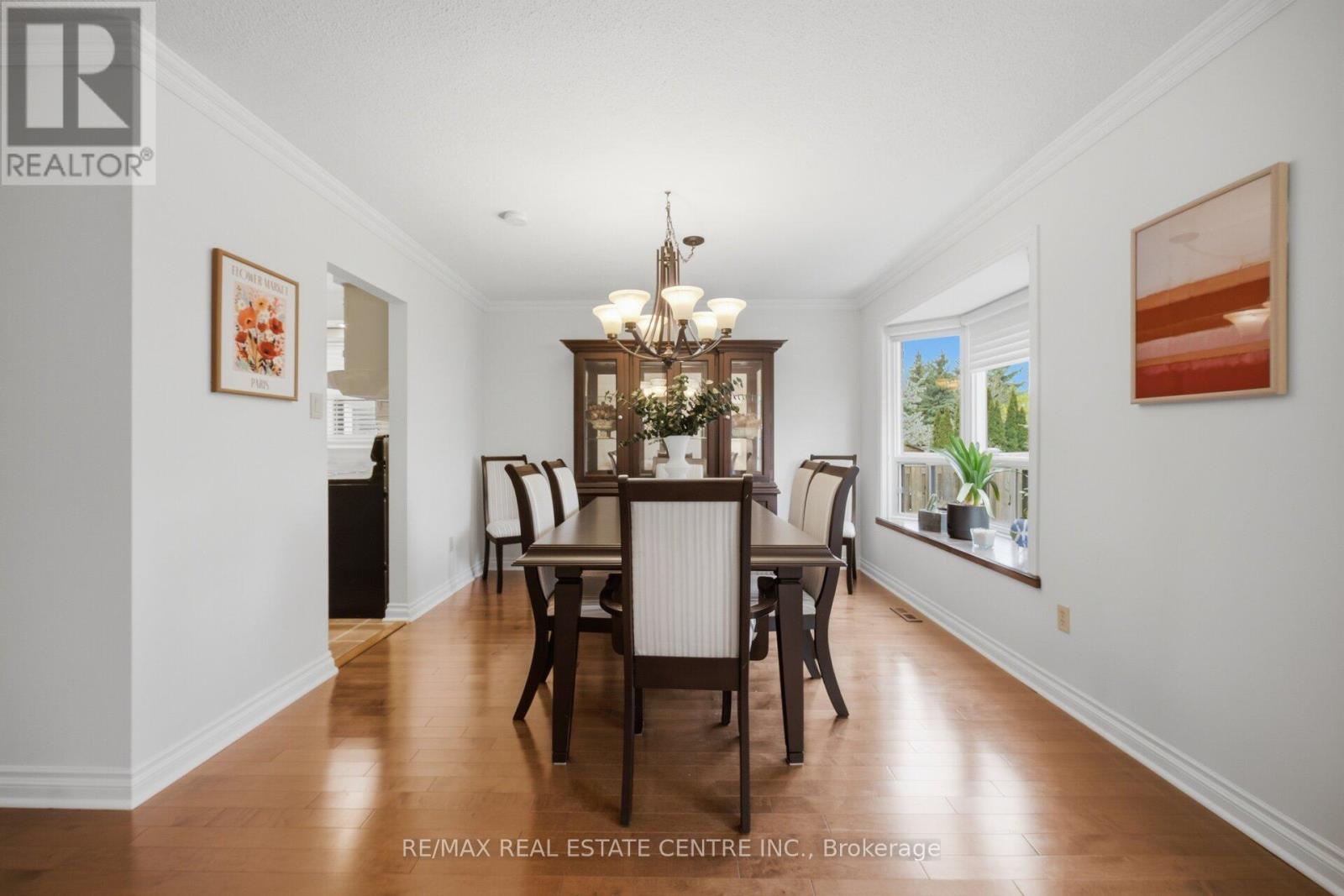 1596 Lewes Way, Mississauga, Ontario  L4W 3L2 - Photo 9 - W13063792