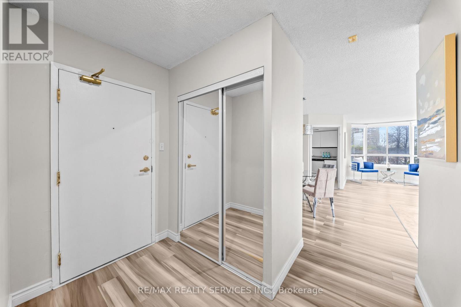 307 - 1001 Cedarglen Gate, Mississauga, Ontario  L5C 4R2 - Photo 24 - W13063794