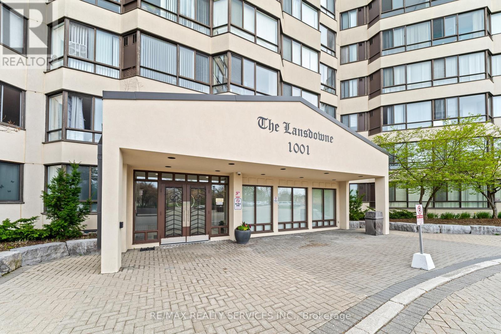 307 - 1001 Cedarglen Gate, Mississauga, Ontario  L5C 4R2 - Photo 27 - W13063794