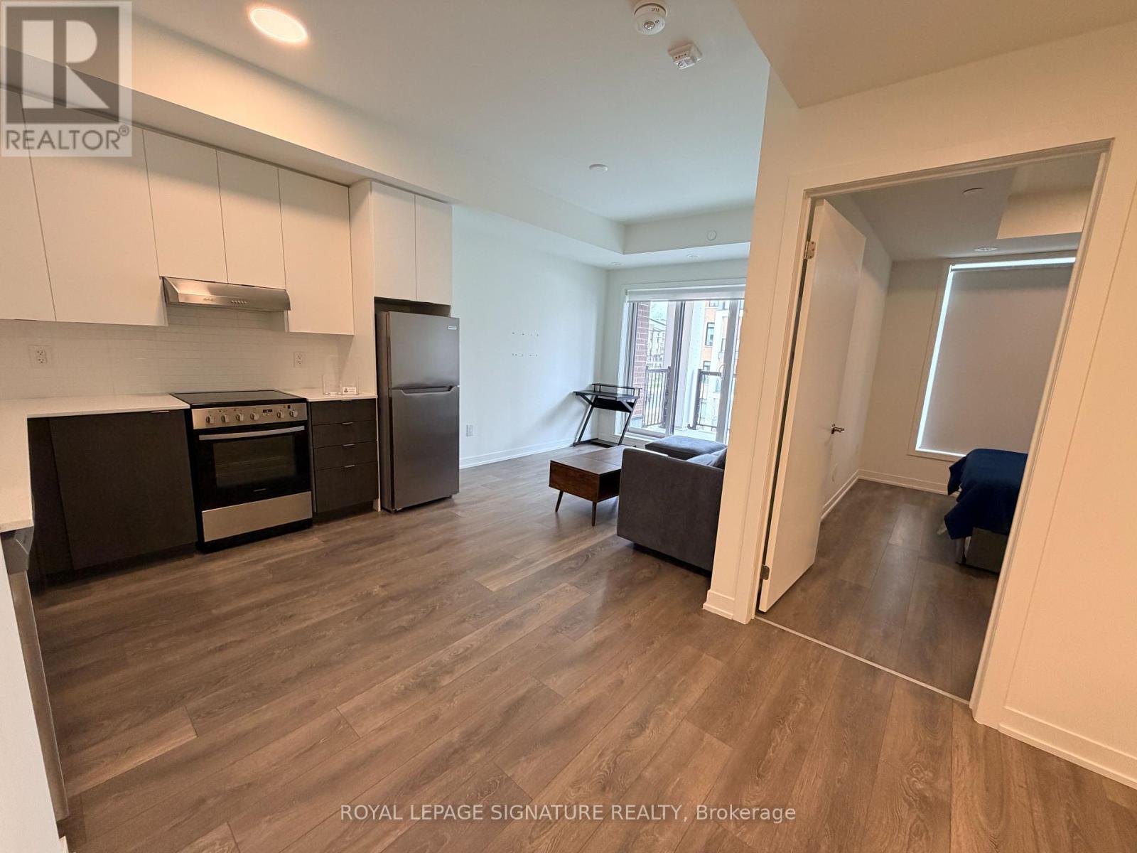 312 - 135 Canon Jackson Drive, Toronto, Ontario  M6M 0C3 - Photo 3 - W13063810