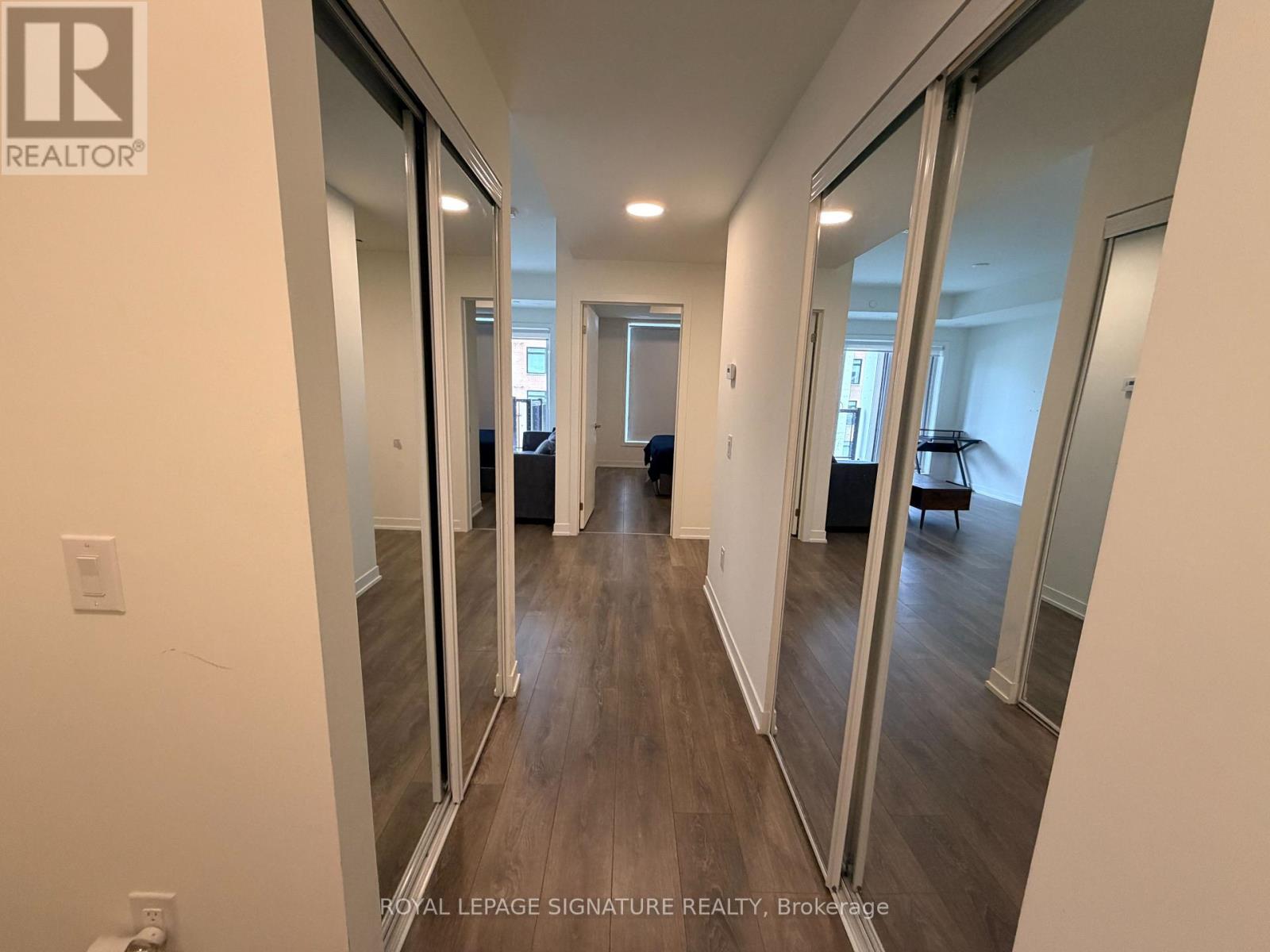 312 - 135 Canon Jackson Drive, Toronto, Ontario  M6M 0C3 - Photo 9 - W13063810