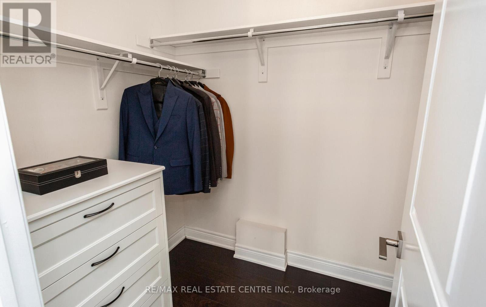 9 Rolling Acres Drive, Brampton, Ontario  L6X 5P3 - Photo 22 - W13063862