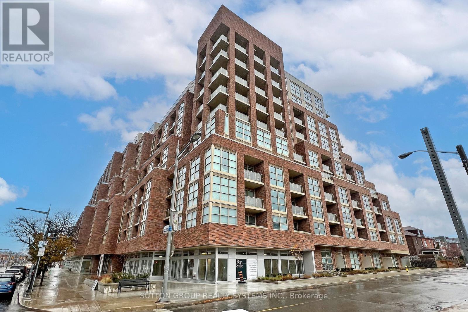 1109 - 1787 ST CLAIR AVENUE W, Toronto, Ontario