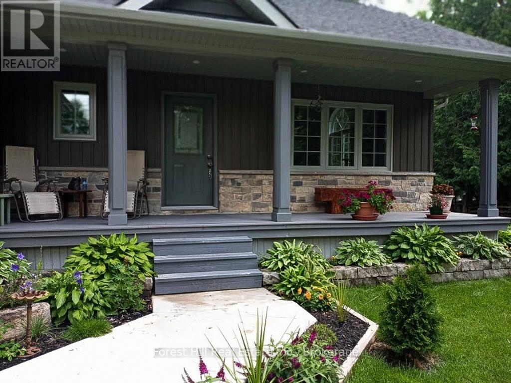 634341 Artemesia Glenelg Townline, Grey Highlands, Ontario  N0C 1H0 - Photo 2 - X12771362