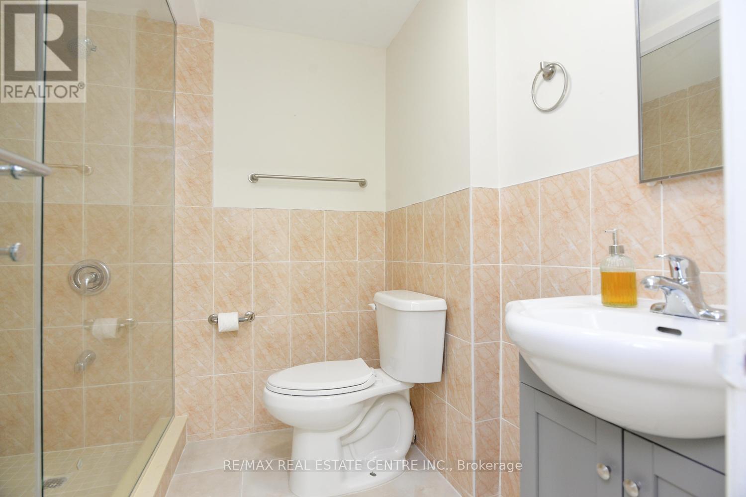 Bsmt - 10 Sheldon Drive, Ajax, Ontario  L1T 4K7 - Photo 16 - E12962190