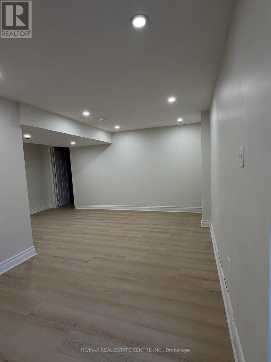 Bsmt - 10 Sheldon Drive, Ajax, Ontario  L1T 4K7 - Photo 5 - E12962190