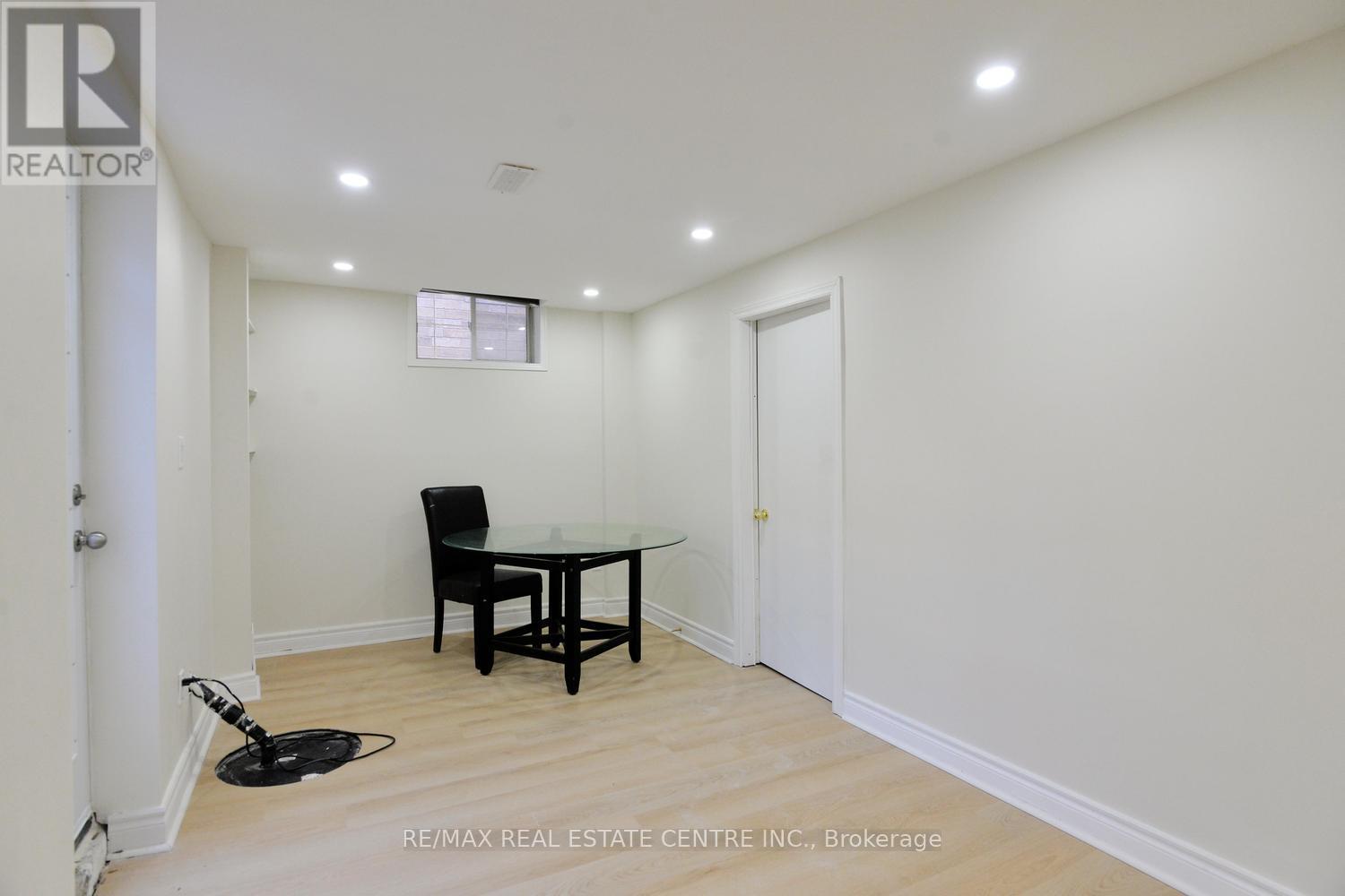 Bsmt - 10 Sheldon Drive, Ajax, Ontario  L1T 4K7 - Photo 24 - E12962190