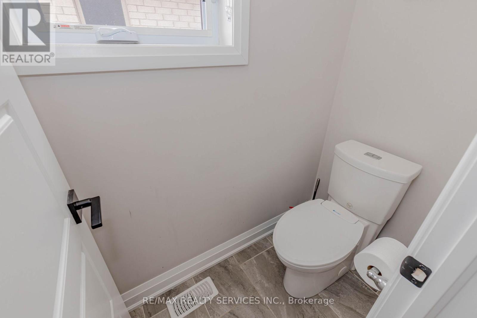 130 Pondcliffe Drive, Kitchener, Ontario  N2R 0M4 - Photo 39 - X13063652