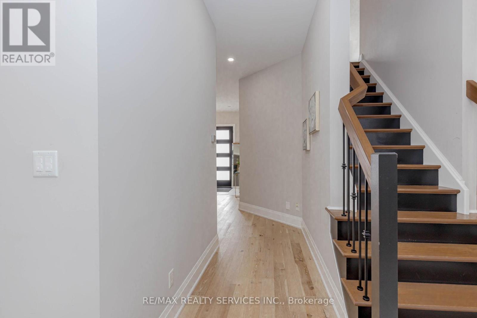 130 Pondcliffe Drive, Kitchener, Ontario  N2R 0M4 - Photo 48 - X13063652