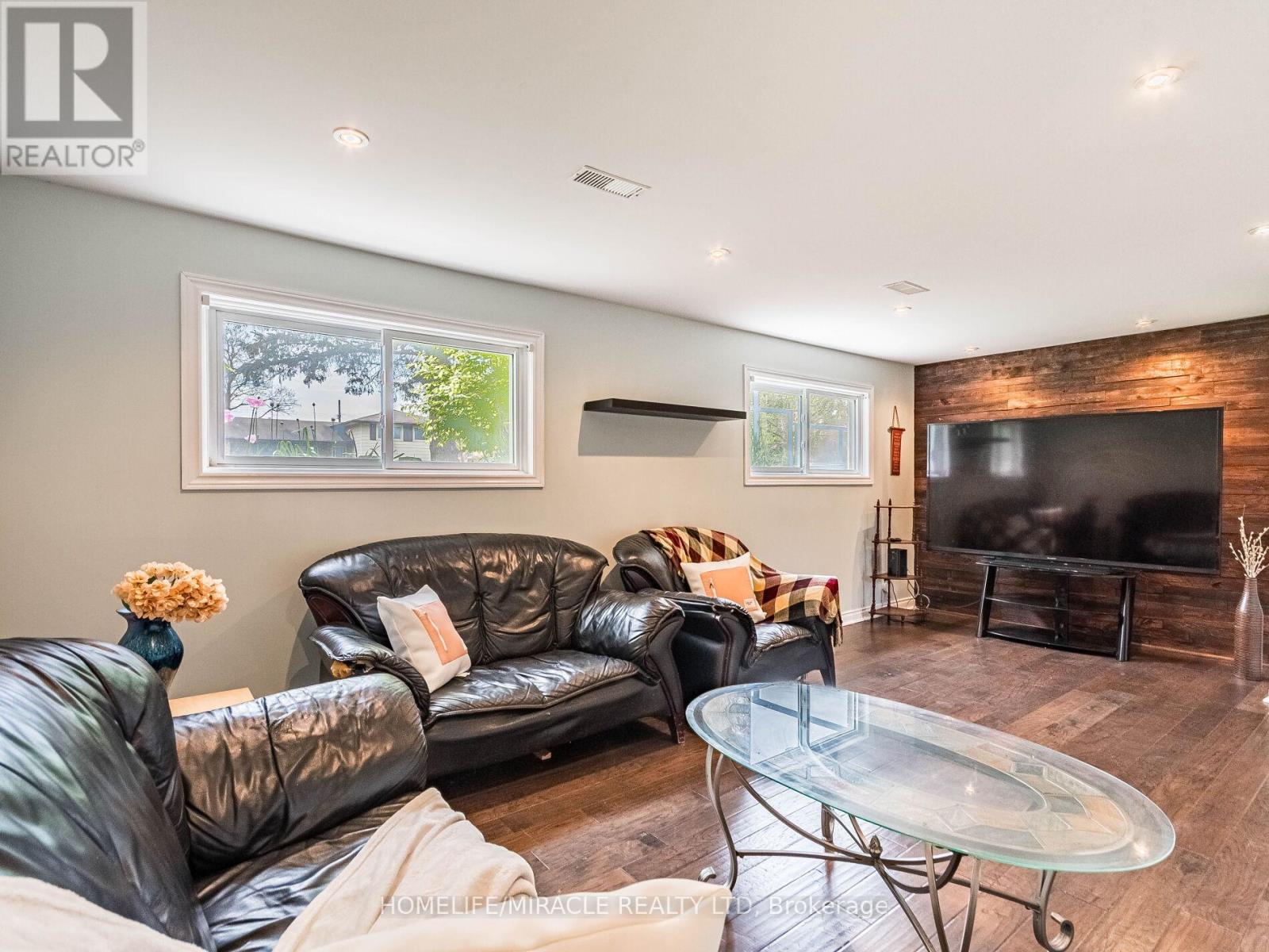 38 Martha Court, Welland, Ontario  L3C 4N2 - Photo 37 - X13063706