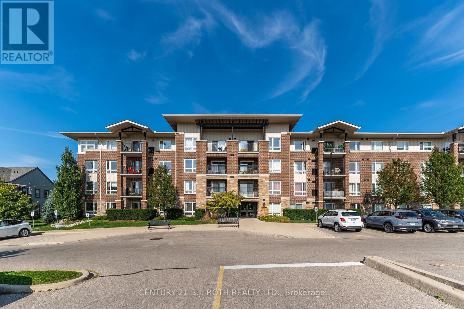 403 - 67 KINGSBURY SQUARE, Guelph, Ontario