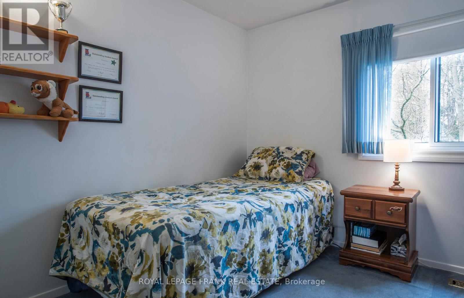 11 Cardiff Court, Whitby, Ontario  L1N 5N8 - Photo 19 - E13063932