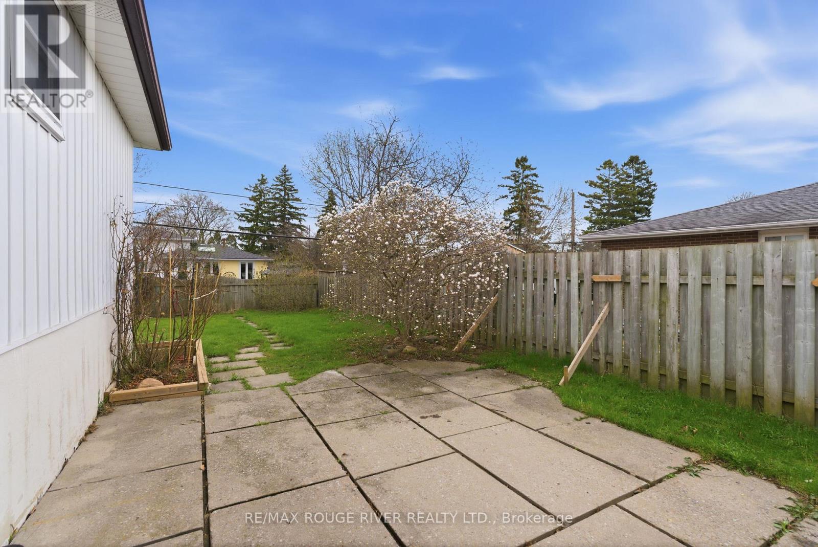 102 Bryant Road, Ajax, Ontario  L1S 2Y8 - Photo 38 - E13063992