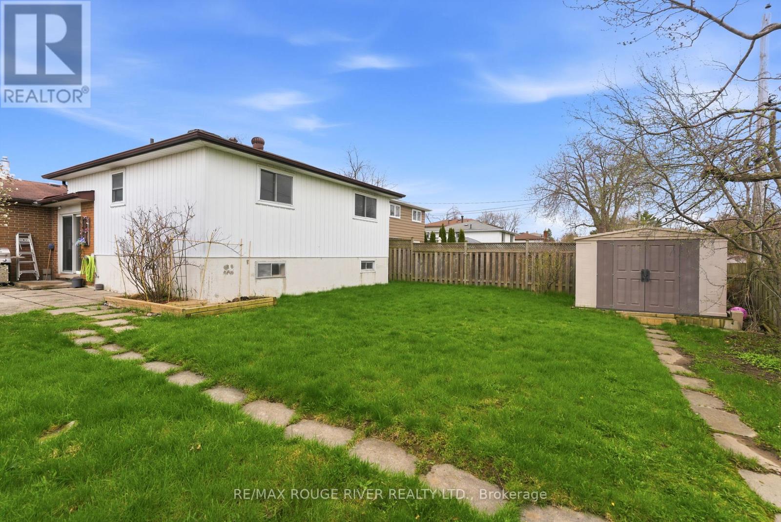 102 Bryant Road, Ajax, Ontario  L1S 2Y8 - Photo 39 - E13063992